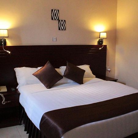 Dereva Hotel Rwamagana Luaran gambar