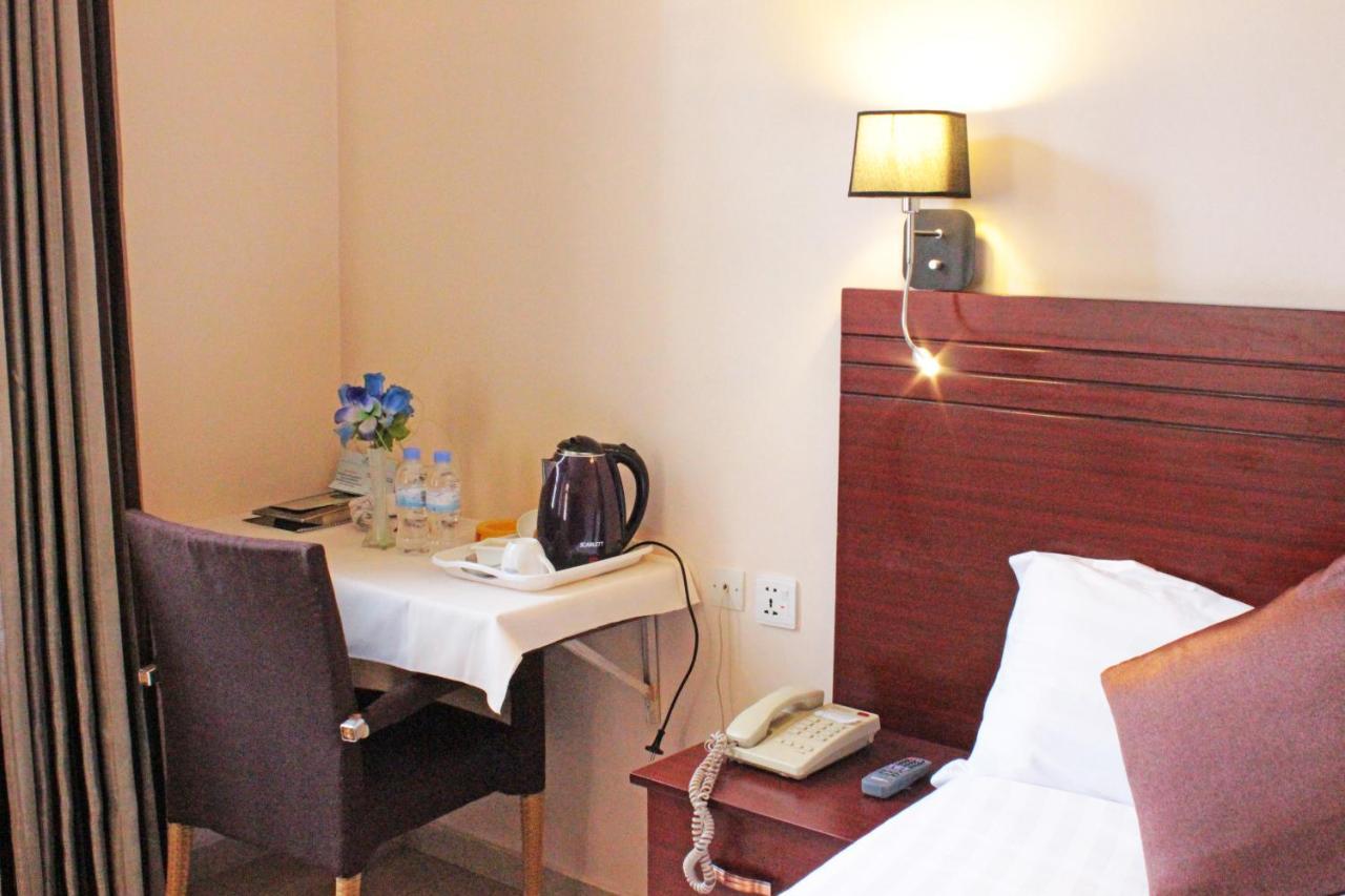 Dereva Hotel Rwamagana Luaran gambar