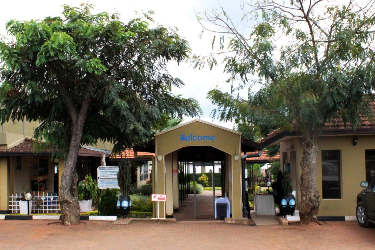 Dereva Hotel Rwamagana Luaran gambar