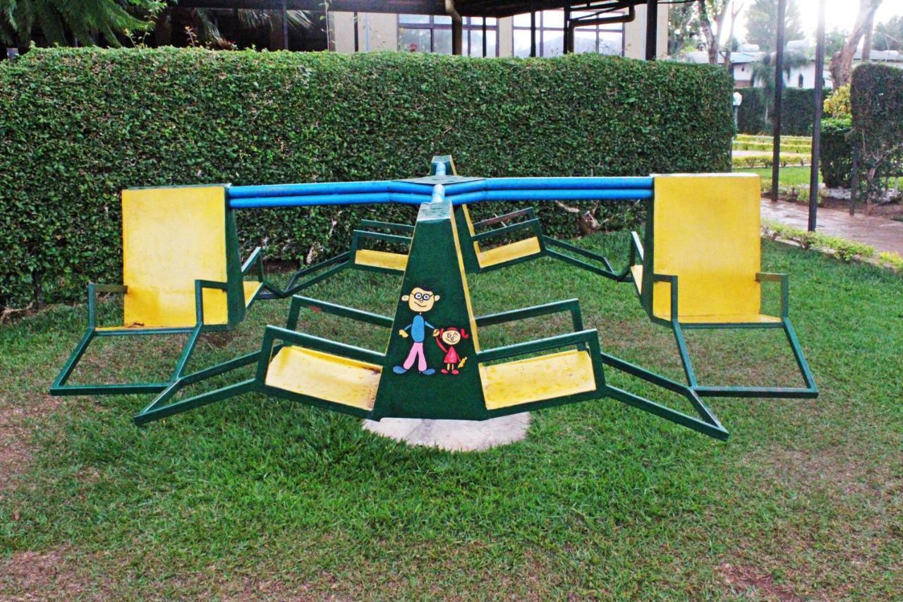 Dereva Hotel Rwamagana Luaran gambar