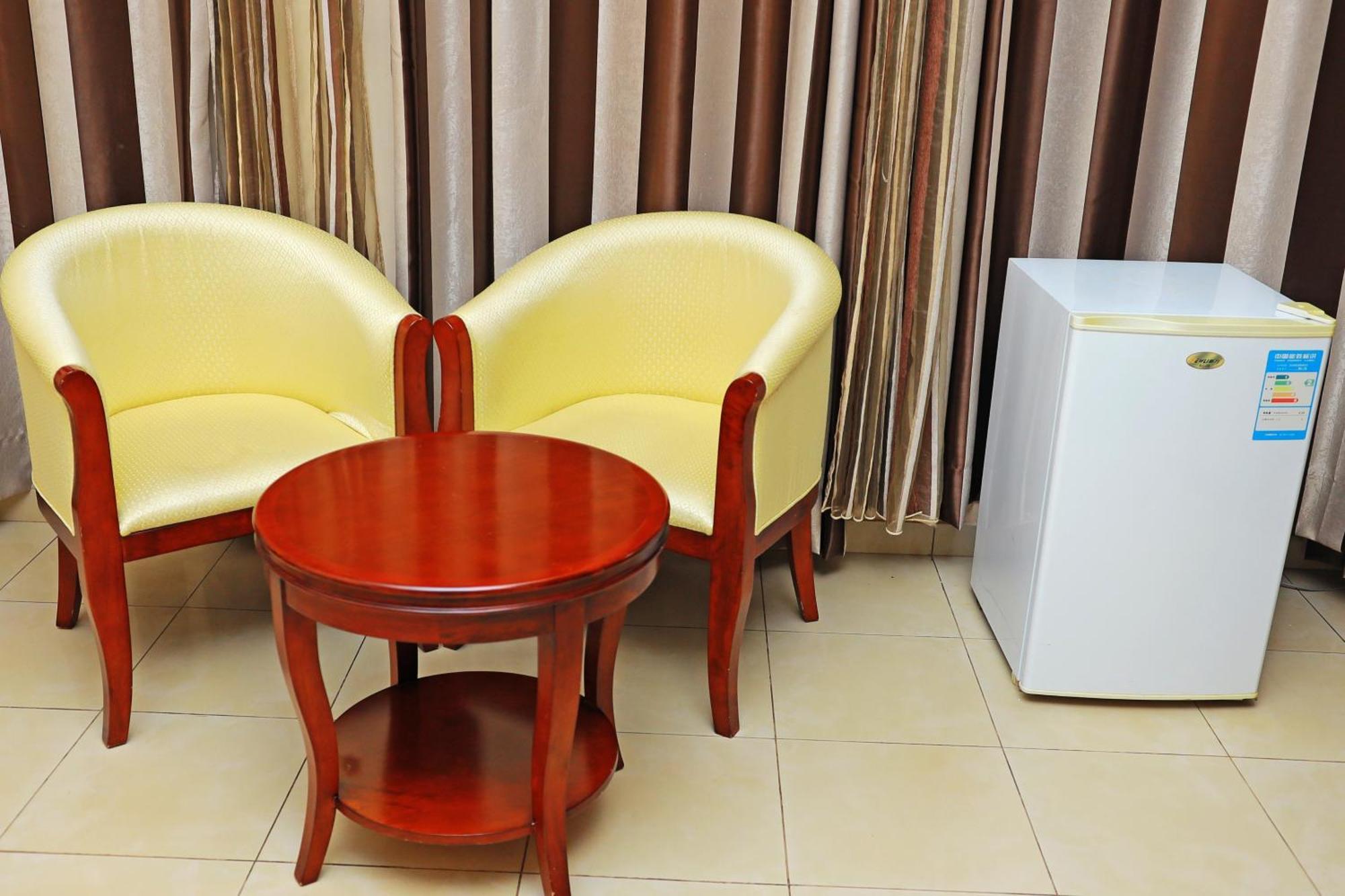 Dereva Hotel Rwamagana Luaran gambar